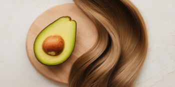O Segredo de Cabelos Fortes Está na Alimentação